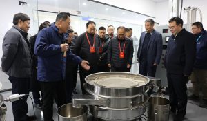 热烈欢迎驻卫辉新乡市人大代表莅临高服机械视察工作