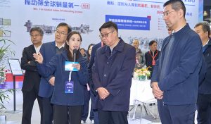 高服以“智能筛分系统+防爆解决方案”双引擎驱动制造业升级，获工信部领导现场点赞